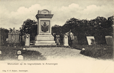 7113 Gezicht op de voorzijde van het grafmonument van de familie Van Reede op de Algemene Begraafplaats (Rijksstraatweg ...